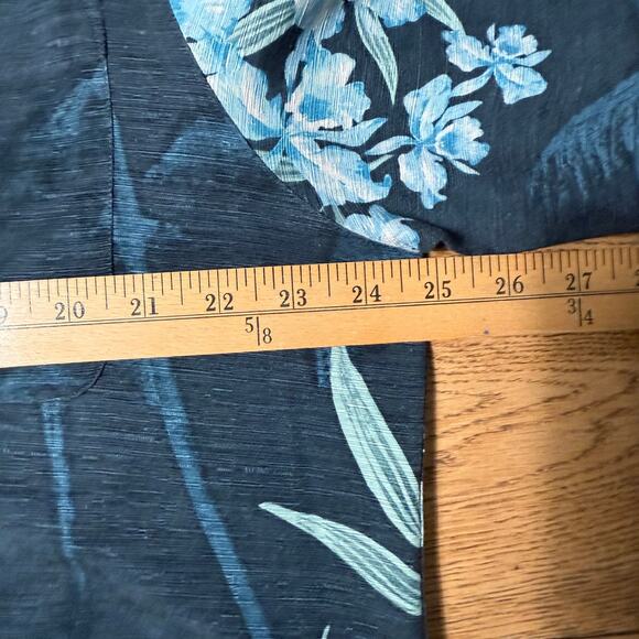 Havana Jack's Cafe 100% Silk Shirt XL Blue Hawaiian Print Tropical Beach Casual - Picture 9 of 10